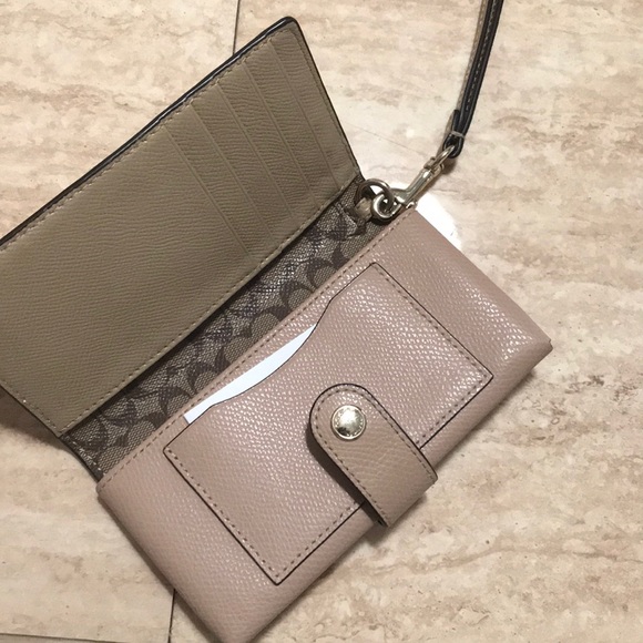 Coach tan wallet - Picture 2 of 5